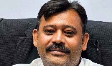 आधी रात अकेली महिला के घर घुसकर नामचीन ट्रांसपोर्टर ने गाली गलौज कर दी जान से मारने की धमकी, आरोपी अनुज सिंह गिरफ्तार