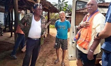 नक्सलियों ने पूर्व उपसरपंच को दी जान से मारने की धमकी, राजनीति मत करने की दी हिदायत, घर पर चस्पा किया पर्चा, पूर्व मंत्री ने उठाई सुरक्षा की मांग