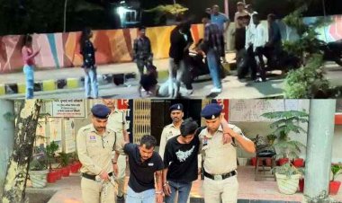 2 गुटों के बीच जमकर मारपीट, लात-घूसों से पिटाई के बाद सड़क पर घसीटा, युवतियों की मौजूदगी में उठाकर पटका, वीडियो वायरल, 4 गिरफ्तार