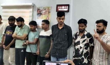 चिकनकारी साड़ी शॉपिंग साइट बनाकर 50 करोड़ की सायबर ठगी, छत्तीसगढ़ पुलिस ने 8 आरोपियो को मुंबई से गिरफ्तार कर लाया छग