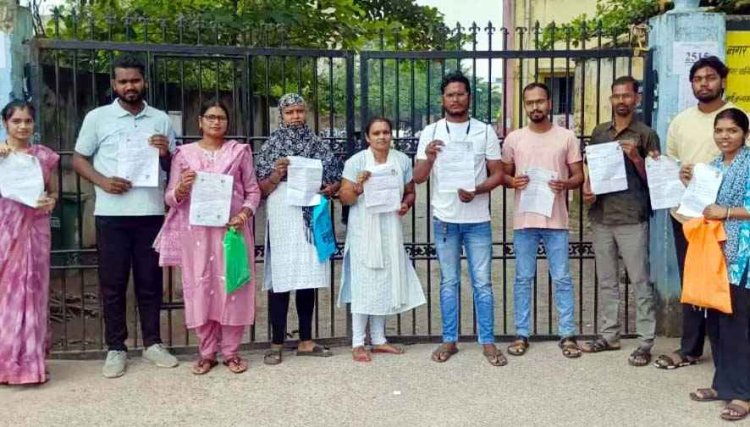 रायपुर-बिलासपुर-और राजनांदगांव में व्यापम परीक्षा में हंगामा, समय से पहले गेट बंद करने का आरोप, बिना परीक्षा दिए लौटे सैकड़ों परीक्षार्थी