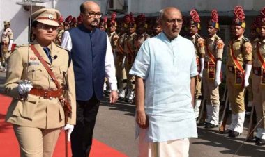 महतारी वंदन योजना की 21वीं किश्त जारी, राज्य अलंकरण पुरस्कारों की घोषणा, उपराष्ट्रपति ने किया सम्मानित, नवा रायपुर में हुआ एयर शो