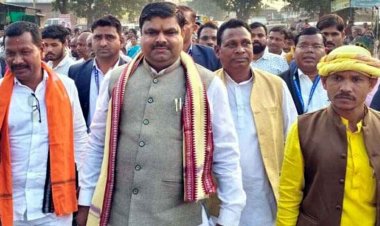 मैनपुर में यादव समाज द्वारा आयोजित राऊत नाचा एंव मातर महोत्सव में मंत्री गजेन्द्र यादव शामिल, हायर सेकेण्डरी स्कूल भवन निर्माण की घोषणा