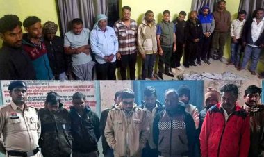 रायपुर जिला में दो जगह छापेमारी, फार्महाउस और खार से जुआ खेलते 26 जुआरी गिरफ्तार, ड्रोन से निगरानी कर पुलिस ने मारी रेड, मचा हड़कंप