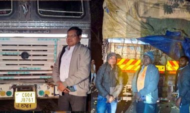 गरियाबंद में प्रशासन-पुलिस का डबल अटैक, एसडीएम मरकाम और पुलिस ने किया 5 वाहनों से 20 लाख से ज्यादा का 1370 बोरी अवैध धान जप्त
