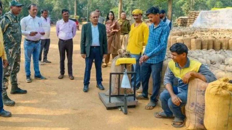 तौलाई में गड़बड़ी-धान में नमी और समिति में अव्यवस्था, कलेक्टर ने लगाई कड़ी फटकार, इधर समिति प्रबंधक को कारण बताओ नोटिस जारी