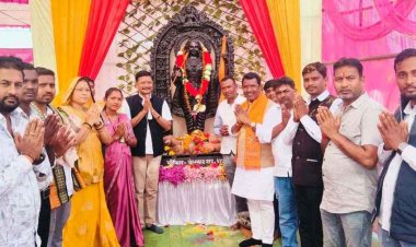 श्रीमद् भागवत ज्ञान यज्ञ सप्ताह का भव्य आयोजन, विधायक रोहित साहू हुए शामिल, शीतला मंदिर को मिलेगी 15 लाख की सौगात