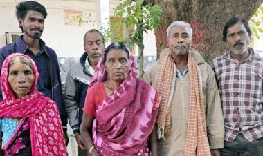 मनरेगा मजदूरी में भ्रष्टाचार, हितग्राहियों के मेहनत की रकम दूसरों के अकाउंट में किये गए ट्रांसफर, ग्रामीणों ने कलेक्टर से लगाई इंसाफ की गुहार