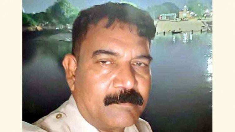 सड़क हादसे में युवक की मौत, FIR दर्ज करने के नाम पर प्रधान आरक्षक ने परिजनों से की वसूली, SSP ने हवलदार को किया सस्पेंड