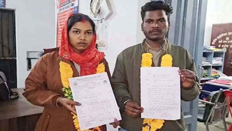 अंतर्जातीय विवाह के लिए मजबूर होकर जाना पड़ा थाने, पुलिस थाना परिसर से नए जीवन की शुरुआत, दो प्रेमी जोड़ों ने रचाई अनोखी शादी