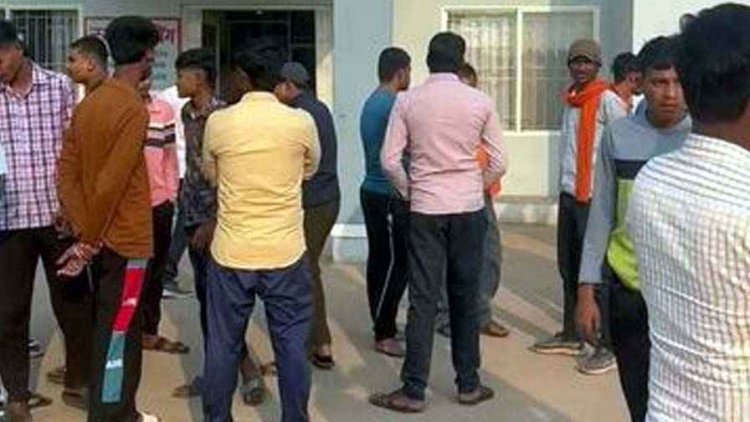 युवक ने गदा से मूर्ति पर किया हमला, नशेड़ी ने बजरंग बली मंदिर में की तोड़फोड़, गांव में आक्रोश का माहौल, आरोपी भूपेंद्र गिरफ्तार