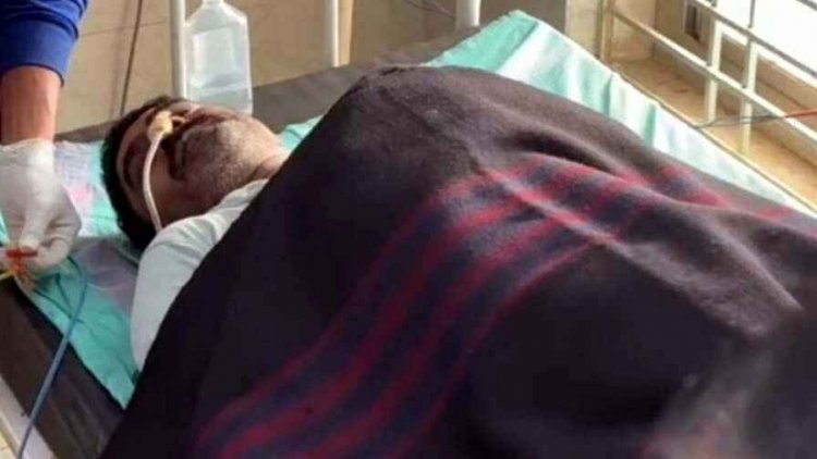 नगर सेना के बर्खास्त जवान ने कलेक्ट्रेट परिसर में खाया जहर, जान देने की कोशिश, इलाज जारी, मिला सुसाइड नोट, प्रताड़ना का आरोप