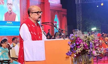 राजिम कुंभ कल्प मेला के शुभारंभ में राज्यपाल रमेन डेका मुख्य अतिथि के रुप में हुए शामिल, त्रिवेणी संगम में उमड़ा श्रद्धालुओं का सैलाब