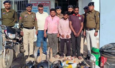 दुर्ग में बड़ा खुलासा, मैकेनिक का काम कर सीखा आइडिया, चोरी की बाइक काटकर कबाड़ियों को बेचने वाला चोर 4 पार्टनर समेत गिरफ्तार