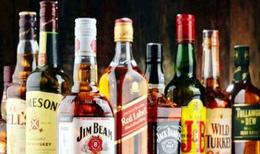 शराब के शौकीनों पर मेहरबान छत्तीसगढ़ सरकार, Bar & Club व्यवसाइयों को दी बड़ी राहत, लाइसेंस सस्ता, गारंटी मुक्त, एयरपोर्ट पर भी टकरा सकेंगे जाम