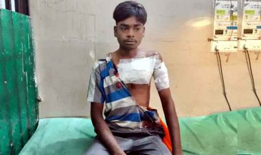 लिफ्ट मांगकर युवक पर जानलेवा हमला, बाइक से उतरते ही कटर से वार, सीने और हाथ में गंभीर चोट, आरोपियों की तलाश में जुटी पुलिस