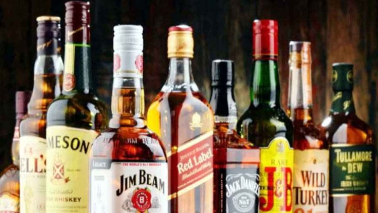 शराब के शौकीनों पर मेहरबान छत्तीसगढ़ सरकार, Bar & Club व्यवसाइयों को दी बड़ी राहत, लाइसेंस सस्ता, गारंटी मुक्त, एयरपोर्ट पर भी टकरा सकेंगे जाम