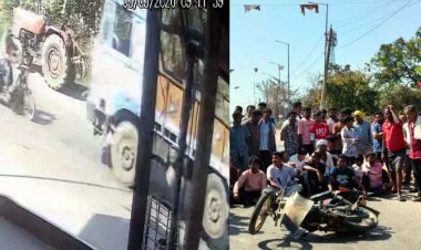 तेज रफ्तार का कहर, सामने से आ रही तेज रफ्तार ट्रक की चपेट में आया मोपेड सवार, मौके पर दर्दनाक मौत, गुस्साए ग्रामीणों ने किया चक्काजाम