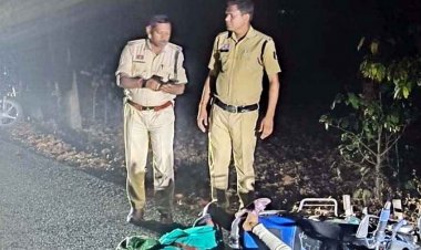 तेज रफ्तार अज्ञात वाहन ने बाइक को मारी जोरदार टक्कर, चौथिया बारात से लौट रही महिला और 9 वर्षीय बच्ची की सड़क हादसे में दर्दनाक मौत, पसरा मातम