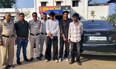 नेशनल हाईवे में ओवरब्रिज बना पार्टी स्पॉट, शराब के नशे में केक काटते युवती समेत चार आरोपियों को पुलिस ने किया गिरफ्तार, कार जब्त