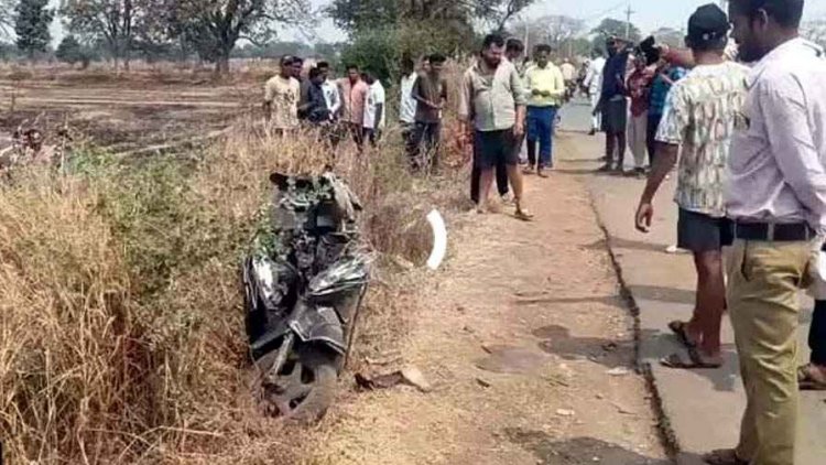 नशे में धुत चालक की लापरवाही, तेज रफ्तार क्रूजर ने बाइक और स्कूटी को मारी जोरदार टक्कर, एक की मौके पर मौत, दो युवती समेत तीन घायल