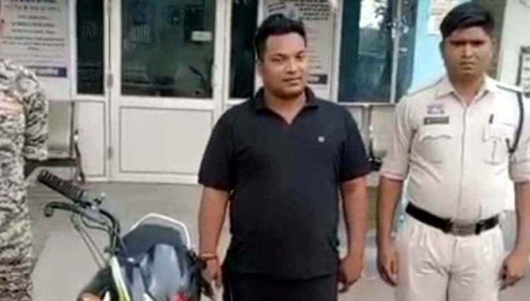 ट्रेलर चालक से फिल्मी स्टाइल में लूटपाट, रात भर बंधक बनाकर पिटाई, खाते से निकलवाए 32 हजार, 24 घंटे के भीतर आरोपी सोमनाथ गिरफ्तार