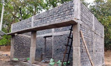 मुख्यमंत्री जनमन योजना में भ्रष्टाचार का आरोप, गरियाबंद में 3 साल बाद भी अधूरे 38 कमार आदिवासियों के आवास, 95 लाख डकार गए ठेकेदार!