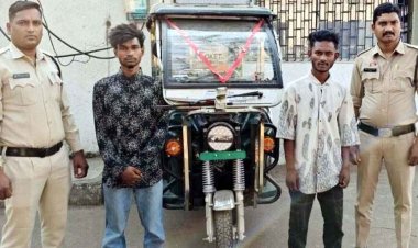 रायपुर रेलवे स्टेशन के बाहर घर जाने किया ई रिक्शा बुक, सुनसान जगह चाक़ू दिखाकर लुट की वारदात, पुलिस ने एक घंटे के भीतर दो आरोपियों को किया गिरफ्तार