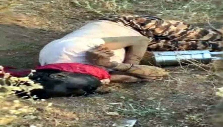 सड़क किनारे मिली हाईवा ड्राइवर की लाश, गांव में दहशत का माहौल, लोगों में तरह तरह की चर्चाएं, हत्या या हादसा?, पुलिस हर एंगल से कर रही मामले की जांच