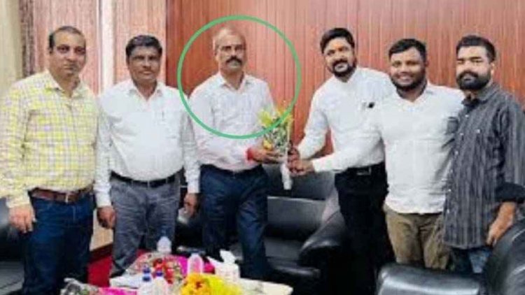 गाड़ी साइड देने के विवाद में अटल विवि के कुलसचिव के साथ फॉर्च्यूनर सवार गुंडों ने की मारपीट, छात्रों ने दी प्रदर्शन की चेतावनी, कानून-व्यवस्था पर गंभीर सवाल