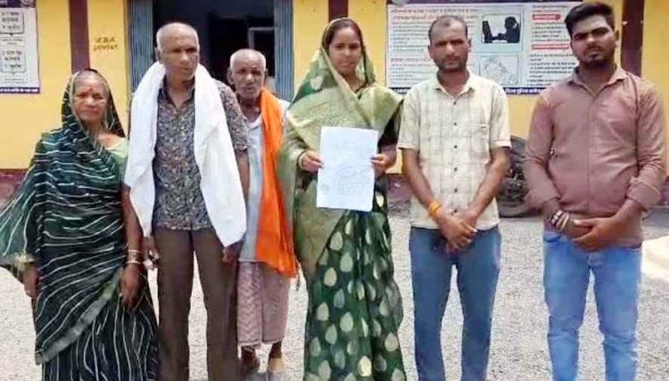 आदिवासी महिला सरपंच पर चुनाव की रंजिश के चलते जानलेवा हमला, पुलिस पर लगे गंभीर आरोप, शिकायत के बाद भी कार्रवाई के नाम पर मिला आश्वासन