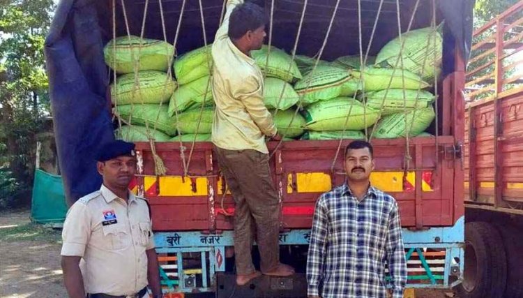 गरियाबंद में पुलिस की बड़ी कार्रवाई, 280 बोरा खाद से भरा मेटाडोर जब्त, ओडिसा से हो रही तस्करी, 126 क्विंटल DAP के अवैध परिवहन पर कसा शिकंजा