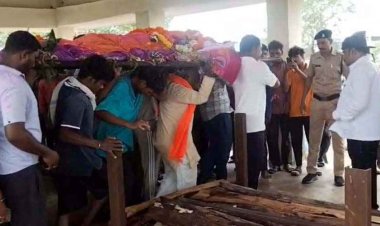पद्म विभूषण पंडवानी गायिका तीजन बाई का निधन, राजकीय सम्मान के साथ हुआ अंतिम संस्कार, 70 वर्ष की उम्र में रायपुर AIIMS में ली आखिरी सांस
