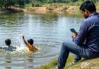 कुछ मिनट की लापरवाही-उजड़ गया परिवार. पिता मोबाइल पर करते रह गए बात, छोटे भाई को डूबते देख बड़े ने तालाब में लगाई छलांग, दोनों मासूम बच्चों की मौत