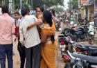 महिला को मृत समझकर कमरे में ताला लगाकर लौट गई पुलिस, 2 घंटे बाद खोला दरवाजा तो नजारा देख रह गई हैरान, गुस्साए लोगों ने कर दिया चक्काजाम
