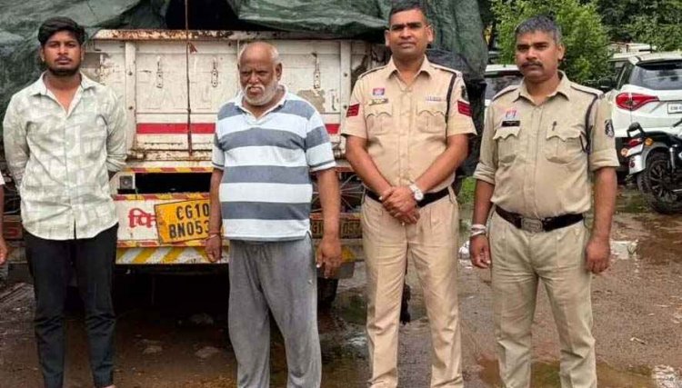 रायपुर में गौ-तस्करी का खुलासा, 10 गाय और बछड़ों से भरा माजदा वाहन जब्त, पुलिस ने दस पशुओं को किया बरामद, 2 तस्करों को गिरफ्तार कर भेजा जेल