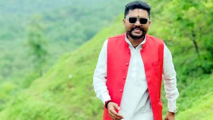 कलेक्टर बंगले के सामने भारतीय जनता पार्टी नेता अशवंत तुषार साहू को काले बिच्छू ने मारा डंक, अफरा-तफरी का माहौल, जिला अस्पताल में इलाज जारी