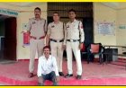 छत्तीसगढ़ में मुर्गा बनाने में देरी से भड़का पति, पत्नी पर फावड़े से किया जानलेवा हमला, इलाज के दौरान मौत, आरोपी  रंजीत सिंह गिरफ्तार होकर पहुंचा जेल