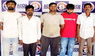 दुर्ग पुलिस ने की बड़ी कार्रवाई, कमीशन की लालच में साइबर ठगों को बैंक खाते देने वाले 6 म्यूल खाताधारक गिरफ्तार, बैंकिंग दस्तावेज और मोबाइल जब्त