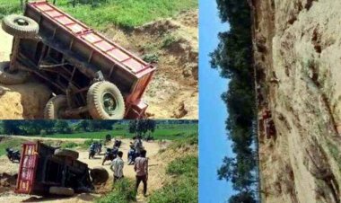 पितईबंद नर्सरी क्षेत्र में अवैध रेत खनन पर प्रशासन का छापेमारी, कार्रवाई की भनक लगते ही ट्रैक्टर-ट्रॉली छोड़ भागे माफिया, दर्जनों ट्रैक्टर-ट्रॉलियां जप्त