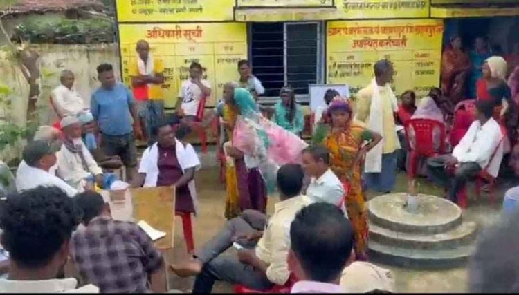 राशन दुकान में 348 क्विंटल चावल की कमी का आरोप, FIR दर्ज नहीं होने से भड़के ग्रामीण, भाजपा मंडल अध्यक्ष का नाम आने पर उठ रहे सवाल