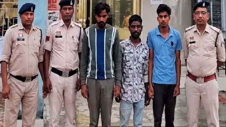 भारतीय संविधान के प्रमुख निर्माता बाबा साहेब डॉ. भीमराव अंबेडकर की प्रतिमा क्षतिग्रस्त करने वाले एक नाबालिग समेत चार आरोपी गिरफ्तार