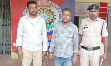 रायपुर में कारोबारी की स्कूटी से 53 लाख लेकर फरार, गीजर और खिलौनों से निकले नोटों के बंडल, पहचान छिपाने बदलते रहे कपड़े, 2 गिरफ्तार