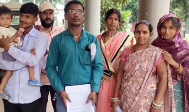 जादू-टोना के नाम पर सामाजिक बहिष्कार, पीड़ित परिवार ने कलेक्टर से लगाई इंसाफ की गुहार, साहू परिवार बेहद परेशान, दी आत्महत्या की चेतावनी