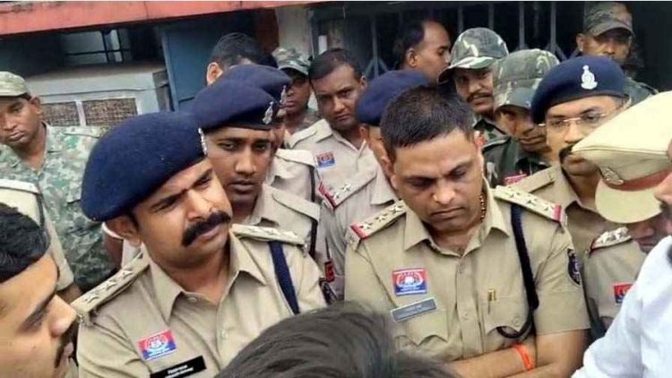 महिला SI पर मोबाइल छीनने-थप्पड़ मारने का आरोप, भाजयुमो कार्यकर्ताओं का थाने में हंगामा, सीनियर अधिकारियों ने कराया समझौता