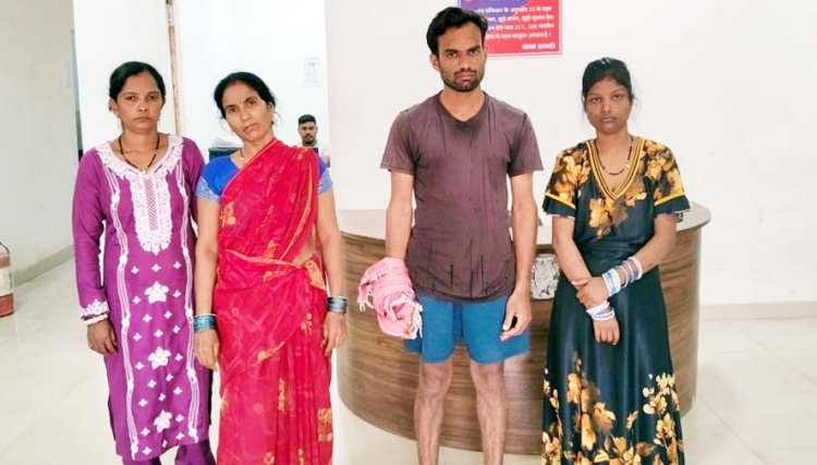 शराब रेड कार्रवाई के दौरान सरकारी काम में बाधा डालना पड़ा भारी, पुलिस से धक्का-मुक्की, तीन महिलाओं समेत चार आरोपी गिरफ्तार होकर पहुंचे जेल